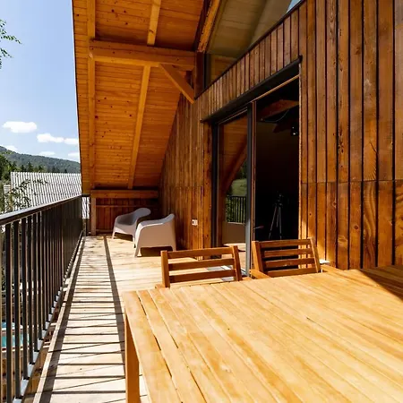 Hisa Zdravega Oddiha * Begunje pri Cerknici