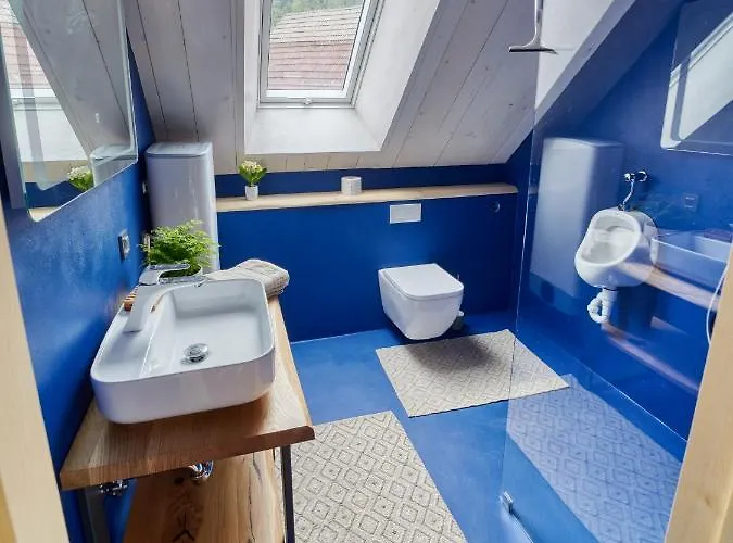 アパート Hisa Zdravega Oddiha *