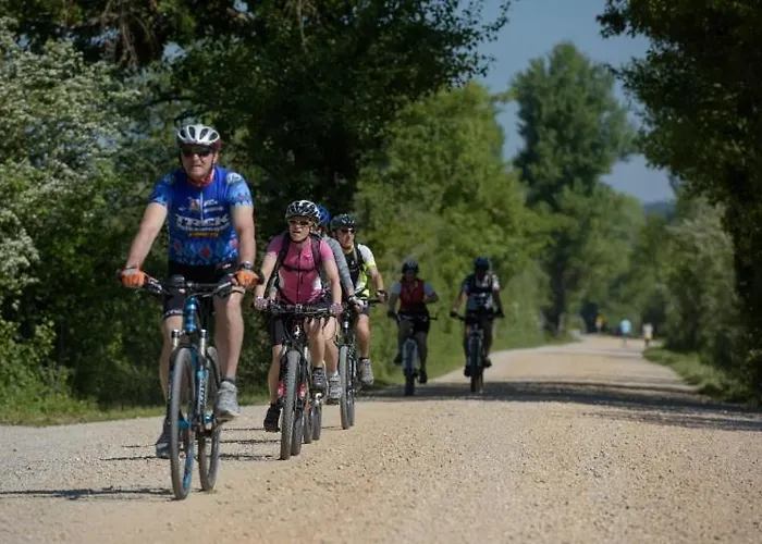 Hisa Zdravega Oddiha * Begunje pri Cerknici